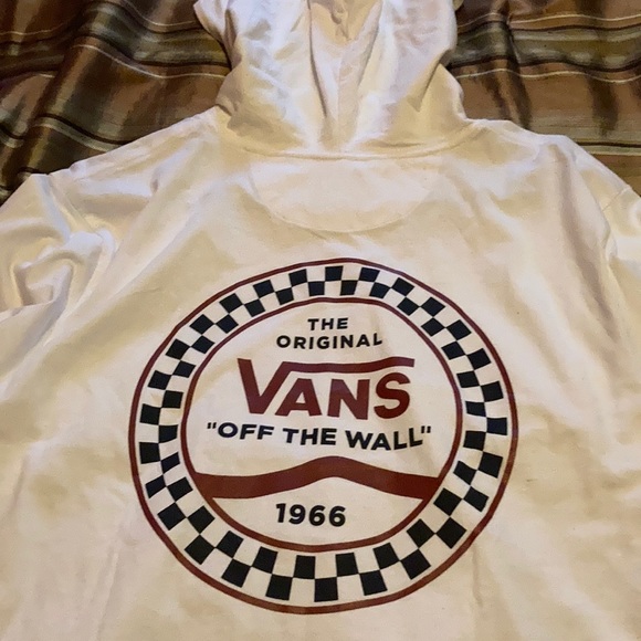 Vans pullover style sweater. - Picture 4 of 7